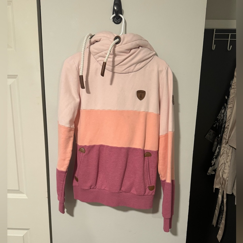 Wanakome Funnel Hood Sweatshirt